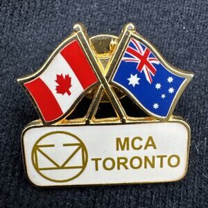 Vtg MTC Toronto Mechanical Contractors Association Canada Australia Flag PinBack